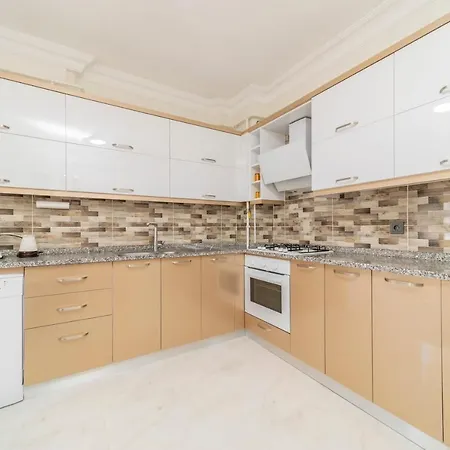 And Pleasant Flat In Muratpasa *